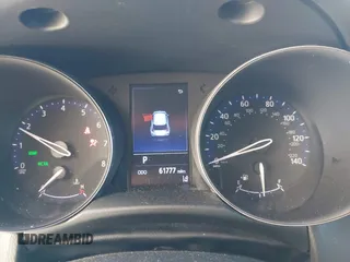 2019 Toyota C-HR XLE with VIN NMTKHMBX4KR082574, listed as a IAAI auction lot 41694921 with 61,777 mi miles and . Bid and sale history available at DreamBid. Image 7.
