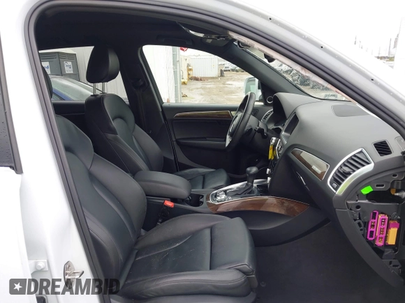 2016 Audi Q5 Premium Plus with VIN WA1D7AFP6GA004866, listed as a IAAI auction lot 41794107 with 66,186 mi miles. Bid and sale history available at carsss.com. Image 5.