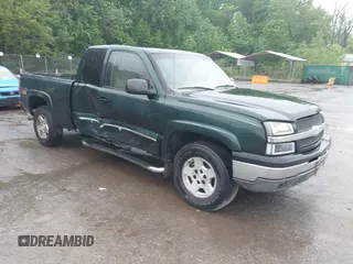 2005 Chevrolet Silverado 1500 Z71 z VIN 1GCEK19B35E121805, wystawiony jako IAAI lot #42258948 z przebiegiem 137 510 mil mil oraz . Historia ofert i sprzedaży dostępna na DreamBid. Obrazek 1.