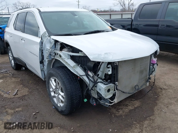 2019 Chevrolet Traverse LT Cloth with VIN 1GNERGKW8KJ106481, listed as a IAAI auction lot 41705659 with 51,119 mi miles. Bid and sale history available at carsss.com. Image 6.