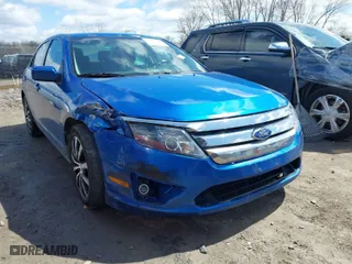 2011 Ford Fusion SE with VIN 3FAHP0HA7BR278592, listed as a IAAI auction lot 41983500 with 136,169 mi miles. Bid and sale history available at carsss.com. Image 1.