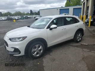 2025 Honda HR-V LX with VIN 3CZRZ2H37SM716993, listed as a Copart auction lot 55405605 with 9,738 mi miles and Salvage title. Bid and sale history available at DreamBid. Image 1.