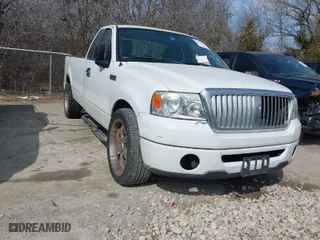 2007 Ford F-150 XL with VIN 1FTRF12297KC71518, listed as a IAAI auction lot 41566981 with 1 mi miles. Bid and sale history available at carsss.com. Image 1.