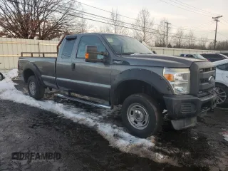 2013 Ford F-250 XL with VIN 1FT7X2B67DEB89309, listed as a Copart auction lot 44760905 with 269,587 mi miles and Salvage Title. Bid and sale history available at DreamBid. Image 4.