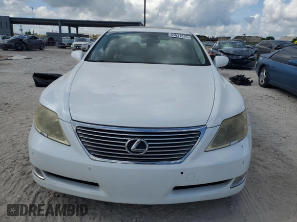 2007 Lexus LS 460 with VIN JTHBL46F275038229, listed as a Copart auction lot 61937645 with 81,691 mi miles and Clean title. Bid and sale history available at DreamBid. Image 5.