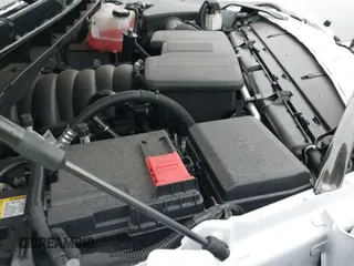 2024 GMC Yukon SLE z VIN 1GKS1AKD4RR121655, wystawiony jako IAAI lot #41532210 z przebiegiem 9 551 mil mil oraz . Historia ofert i sprzedaży dostępna na DreamBid. Obrazek 20.