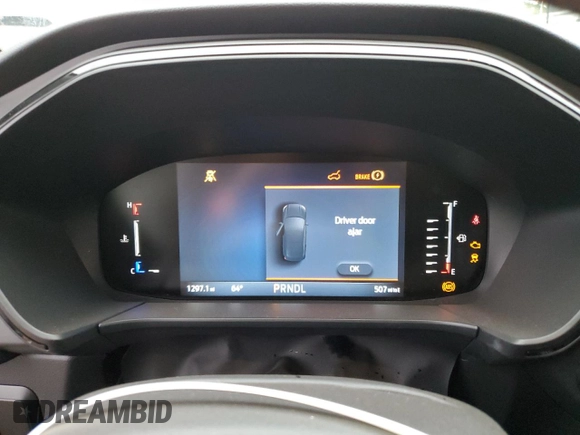 2024 Ford Escape ST-Line with VIN 1FMCU0MZ2RUA47977, listed as a Copart auction lot 71570504 with 1,297 mi miles and Clean Title. Bid and sale history available at DreamBid. Image 9.