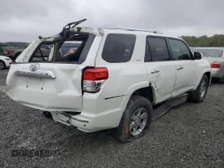 2013 Toyota 4Runner SR5 z VIN JTEZU5JR4D5057487, wystawiony jako Copart lot #51703755 z przebiegiem 119 883 mil mil oraz Szkoda całkowita • Salvage title. Historia ofert i sprzedaży dostępna na DreamBid. Obrazek 3.
