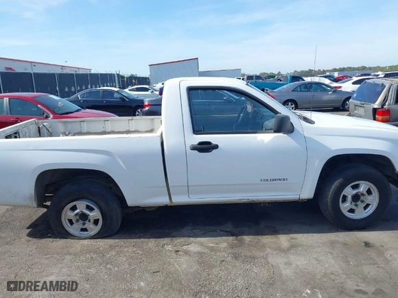 2005 Chevrolet Colorado Z85 with VIN 1GCCS148258149726, listed as a IAAI auction lot 40747555 with 330,497 mi miles. Bid and sale history available at carsss.com. Image 13.