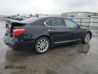 2011 Lexus LS 460 z VIN JTHBL5EF3B5103427, wystawiony jako Copart lot #47878475 z przebiegiem 72 292 mil mil oraz Szkoda całkowita • Salvage title. Historia ofert i sprzedaży dostępna na DreamBid. Obrazek 3.