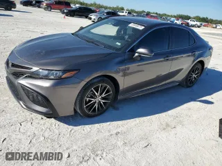 2024 Toyota Camry SE with VIN 4T1T11AK2RU848382, listed as a Copart auction lot 49446675 with 27,992 mi miles and Salvage Title. Bid and sale history available at carsss.com. Image 1.