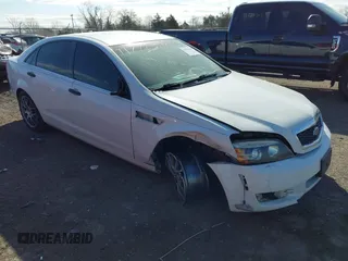 2011 Chevrolet Caprice z VIN 6G1MK5T28BL524726, wystawiony jako IAAI lot #41771386 z przebiegiem 174 194 mil mil oraz . Historia ofert i sprzedaży dostępna na DreamBid. Obrazek 1.