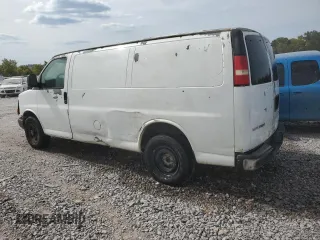 2005 GMC Savana Cargo Van with VIN 1GTFG15X651178241, listed as a Copart auction lot 69802404 with 244,854 mi miles and Salvage Title. Bid and sale history available at carsss.com. Image 2.
