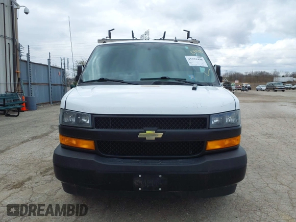 2018 Chevrolet Express Cargo Van with VIN 1GCWGAFP1J1322142, listed as a IAAI auction lot 41952498 with 155,218 mi miles. Bid and sale history available at carsss.com. Image 12.