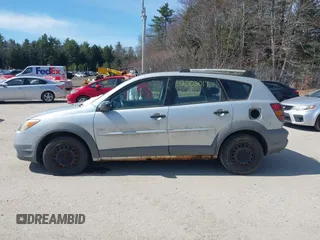 2006 Pontiac Vibe with VIN 5Y2SL658X6Z418233, listed as a IAAI auction lot 42003017 with 179,983 mi miles. Bid and sale history available at carsss.com. Image 12.