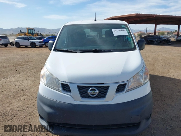 2016 Nissan NV200 S z VIN 3N6CM0KNXGK698661, wystawiony jako IAAI lot #41566086 z przebiegiem 249 676 mil mil oraz . Historia ofert i sprzedaży dostępna na DreamBid. Obrazek 6.