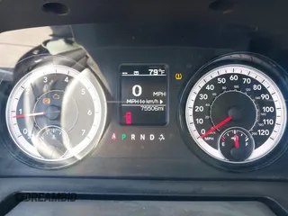 2021 Ram 1500 SLT z VIN 1C6RR7LG2MS536075, wystawiony jako IAAI lot #41748084 z przebiegiem 75 506 mil mil oraz . Historia ofert i sprzedaży dostępna na DreamBid. Obrazek 7.