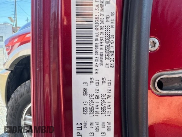 2012 Ram 2500 Laramie Longhorn with VIN 3C6UD5GL4CG225905, listed as a Copart auction lot 46706465 with 141,568 mi miles and Clean Title. Bid and sale history available at carsss.com. Image 10.