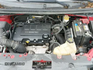 2016 Chevrolet Sonic LT z VIN 1G1JC6SB4G4175263, wystawiony jako IAAI lot #42585844 z przebiegiem 100 109 mil mil oraz . Historia ofert i sprzedaży dostępna na DreamBid. Obrazek 13.