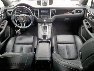 2018 Porsche Macan with VIN WP1AA2A53JLB02690, listed as a Copart auction lot 59747495 with 103,035 mi miles and Salvage title. Bid and sale history available at DreamBid. Image 8.