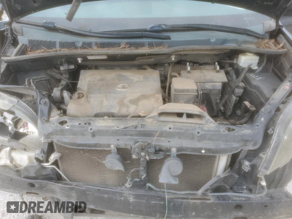 2013 Toyota Sienna SE с VIN 5TDXK3DC2DS367001, выставлен на аукционе Copart как лот 55975875 с пробегом 151 865 миль миль и Списание • Salvage title. История ставок и продаж доступна на DreamBid. Изображение 12.