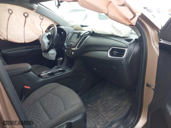 2018 Chevrolet Equinox LT with VIN 2GNAXSEV8J6244012, listed as a IAAI auction lot 41590078 with 170,201 mi miles. Bid and sale history available at carsss.com. Image 5.