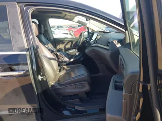 2018 Honda Odyssey EX-L z VIN 5FNRL6H74JB031306, wystawiony jako IAAI lot #41603478 z przebiegiem Nie podano mil oraz . Historia ofert i sprzedaży dostępna na DreamBid. Obrazek 5.