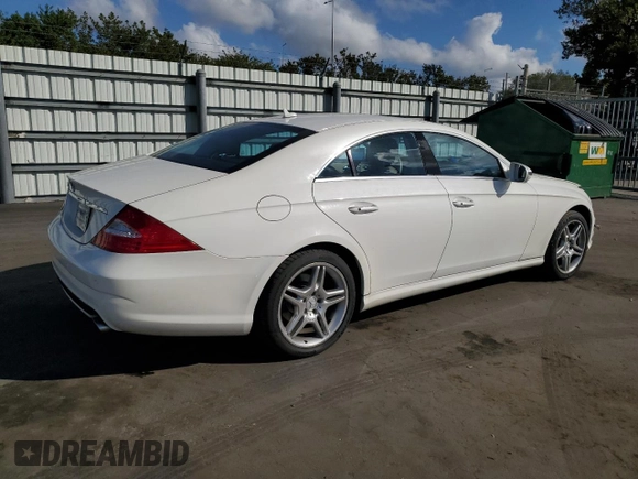 2009 Mercedes-Benz CLS-Class 5.5L with VIN WDDDJ72X09A146235, listed as a Copart auction lot 42791835 with 94,754 mi miles and Non Repairable. Bid and sale history available at carsss.com. Image 3.