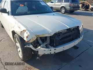 2009 Chrysler 300 с VIN 2C3LA43D49H568877, выставлен на аукционе IAAI как лот 41774772 с пробегом 147 014 миль миль и . История ставок и продаж доступна на DreamBid. Изображение 6.