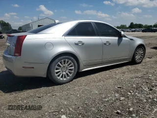 2011 Cadillac CTS Luxury z VIN 1G6DG5EY6B0136518, wystawiony jako Copart lot #57289375 z przebiegiem 197 598 mil mil oraz Czysty tytuł • Clean title. Historia ofert i sprzedaży dostępna na DreamBid. Obrazek 3.