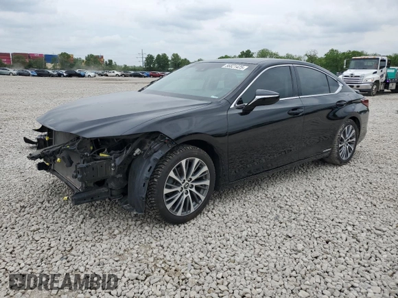 2020 Lexus ES 300h z VIN 58AD21B12LU009758, wystawiony jako Copart lot #56821425 z przebiegiem 41 865 mil mil oraz Szkoda całkowita • Salvage title. Historia ofert i sprzedaży dostępna na DreamBid. Obrazek 1.