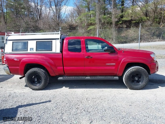 2013 Toyota Tacoma with VIN 5TFUU4EN7DX079195, listed as a IAAI auction lot 41893594 with 56,326 mi miles. Bid and sale history available at carsss.com. Image 13.