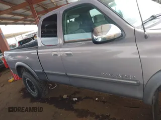 2000 Toyota Tundra SR5 with VIN 5TBRN3415YS049029, listed as a IAAI auction lot 41731441 with 202,100 mi miles and . Bid and sale history available at DreamBid. Image 13.