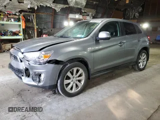 2015 Mitsubishi Outlander SE z VIN 4A4AR4AU9FE039323, wystawiony jako Copart lot #58482525 z przebiegiem 103 962 mil mil oraz Szkoda całkowita • Salvage title. Historia ofert i sprzedaży dostępna na DreamBid. Obrazek 1.