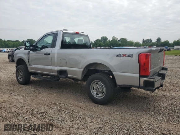 2024 Ford F-250 XL z VIN 1FTBF2BA2REE51567, wystawiony jako Copart lot #59839015 z przebiegiem 8 849 mil mil oraz Szkoda całkowita • Salvage title. Historia ofert i sprzedaży dostępna na DreamBid. Obrazek 2.