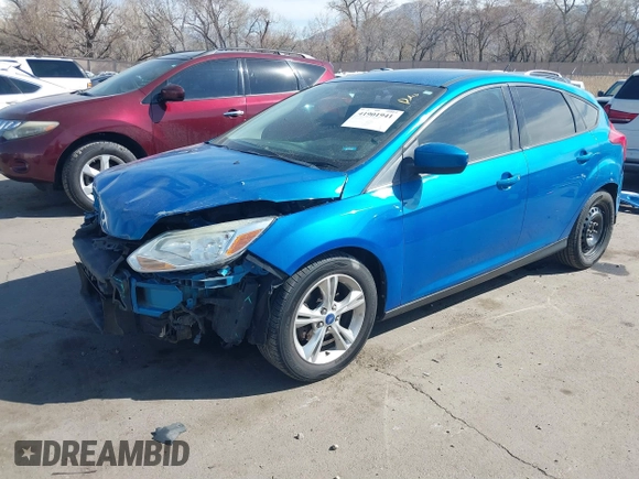 2012 Ford Focus SE z VIN 1FAHP3K29CL234239, wystawiony jako IAAI lot #41901941 z przebiegiem 186 526 mil mil oraz . Historia ofert i sprzedaży dostępna na DreamBid. Obrazek 18.