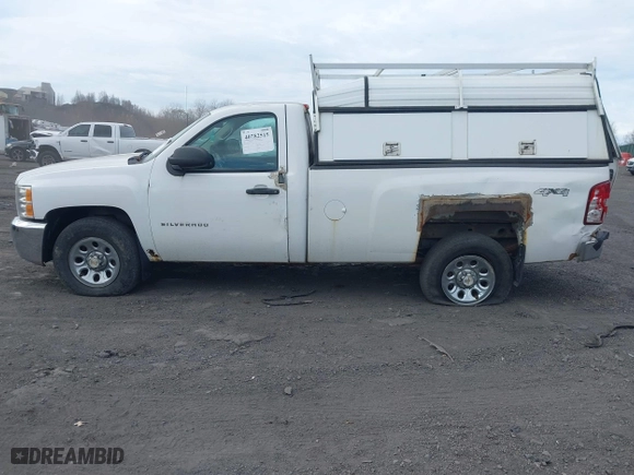 2013 Chevrolet Silverado 1500 Work Truck with VIN 1GCNKPEA7DZ288109, listed as a IAAI auction lot 40782515 with 191,813 mi miles. Bid and sale history available at carsss.com. Image 14.