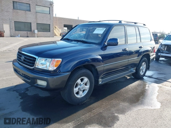 2000 Toyota Land Cruiser z VIN JT3HT05J3Y0098534, wystawiony jako IAAI lot #41054858 z przebiegiem 336 520 mil mil oraz . Historia ofert i sprzedaży dostępna na DreamBid. Obrazek 2.