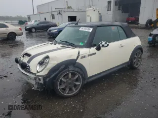 2008 MINI Convertible S z VIN WMWRH33588TL96257, wystawiony jako Copart lot #58298765 z przebiegiem 89 463 mil mil oraz Czysty tytuł • Clean title. Historia ofert i sprzedaży dostępna na DreamBid. Obrazek 1.