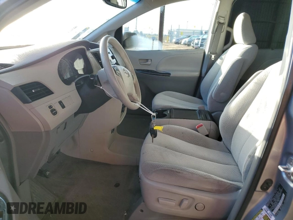 2013 Toyota Sienna LE with VIN 5TDJK3DC7DS063345, listed as a Copart auction lot 41707155 with 268,833 mi miles and Salvage Title. Bid and sale history available at carsss.com. Image 7.