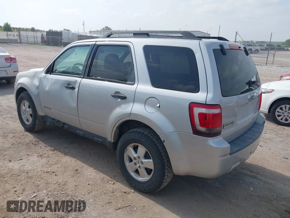 2008 Ford Escape XLT with VIN 1FMCU93188KD05798, listed as a IAAI auction lot 42497044 with 215,954 mi miles and . Bid and sale history available at DreamBid. Image 3.
