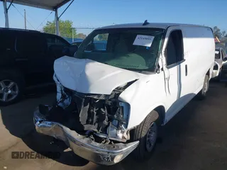 2020 Chevrolet Express Cargo z VIN 1GCWGAFP0L1242088, wystawiony jako IAAI lot #42145895 z przebiegiem Nie podano mil oraz . Historia ofert i sprzedaży dostępna na DreamBid. Obrazek 16.