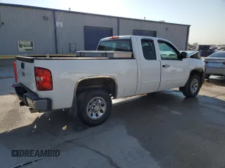 2011 Chevrolet Silverado 1500 Work Truck with VIN 1GCRKPE39BZ128975, listed as a Copart auction lot 76124704 with 180,814 mi miles and Salvage Title. Bid and sale history available at DreamBid. Image 3.