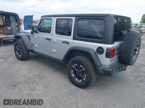 2024 Jeep Wrangler Rubicon with VIN 1C4RJXR61RW224506, listed as a IAAI auction lot 42111434 with 33,689 mi miles and . Bid and sale history available at DreamBid. Image 3.