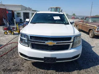 2015 Chevrolet Tahoe LT with VIN 1GNSCBKC4FR171297, listed as a IAAI auction lot 42017924 with 230,165 mi miles. Bid and sale history available at carsss.com. Image 12.