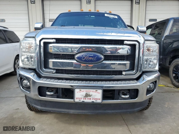 2015 Ford Super Duty F-250 SRW Lariat with VIN 1FT7W2BT8FEC77457, listed as a Copart auction lot 47031295 with 140,856 mi miles and Salvage Title. Bid and sale history available at carsss.com. Image 5.