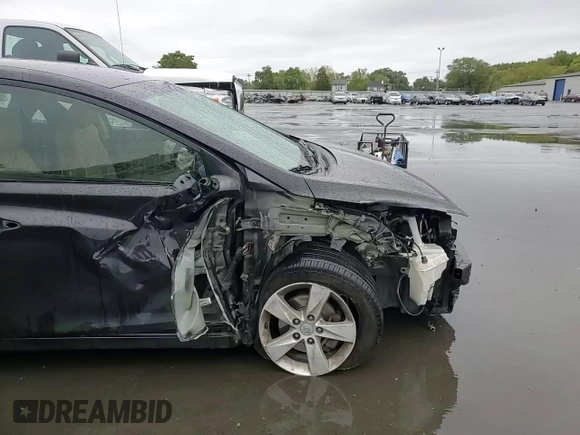 2013 Hyundai Elantra GLS with VIN 5NPDH4AE1DH197023, listed as a Copart auction lot 45961625 with 129,589 mi miles and Salvage title. Bid and sale history available at DreamBid. Image 10.
