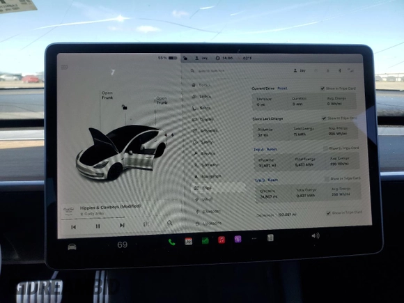 2021 Tesla Model 3 Performance with VIN 5YJ3E1ECXMF091342, listed as a Copart auction lot 49987595 with 120,881 mi miles and Salvage Title. Bid and sale history available at DreamBid. Image 9.