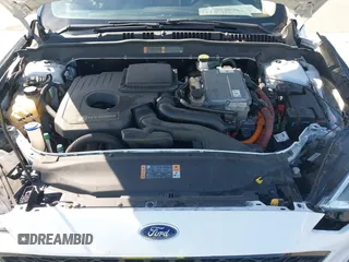 2017 Ford Fusion Hybrid Titanium с VIN 3FA6P0RU3HR323164, выставлен на аукционе IAAI как лот 42303571 с пробегом 119 732 миль миль и . История ставок и продаж доступна на DreamBid. Изображение 10.