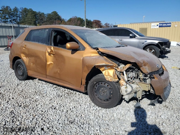 2009 Toyota Matrix S with VIN 2T1KE40E79C005373, listed as a Copart auction lot 84006874 with 215,355 mi miles and Salvage Title. Bid and sale history available at carsss.com. Image 4.